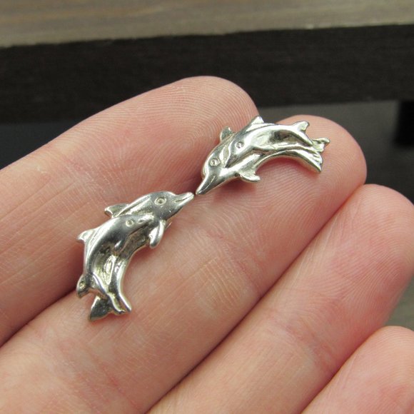 Sterling Silver Dolphin Family Stud Earrings Vintage - Picture 3 of 7